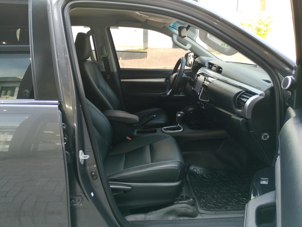 TOYOTA Hilux Caminhonete - Foto