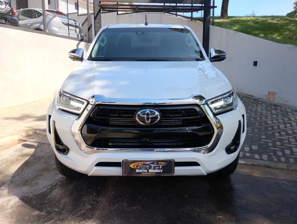 TOYOTA Hilux Caminhonete