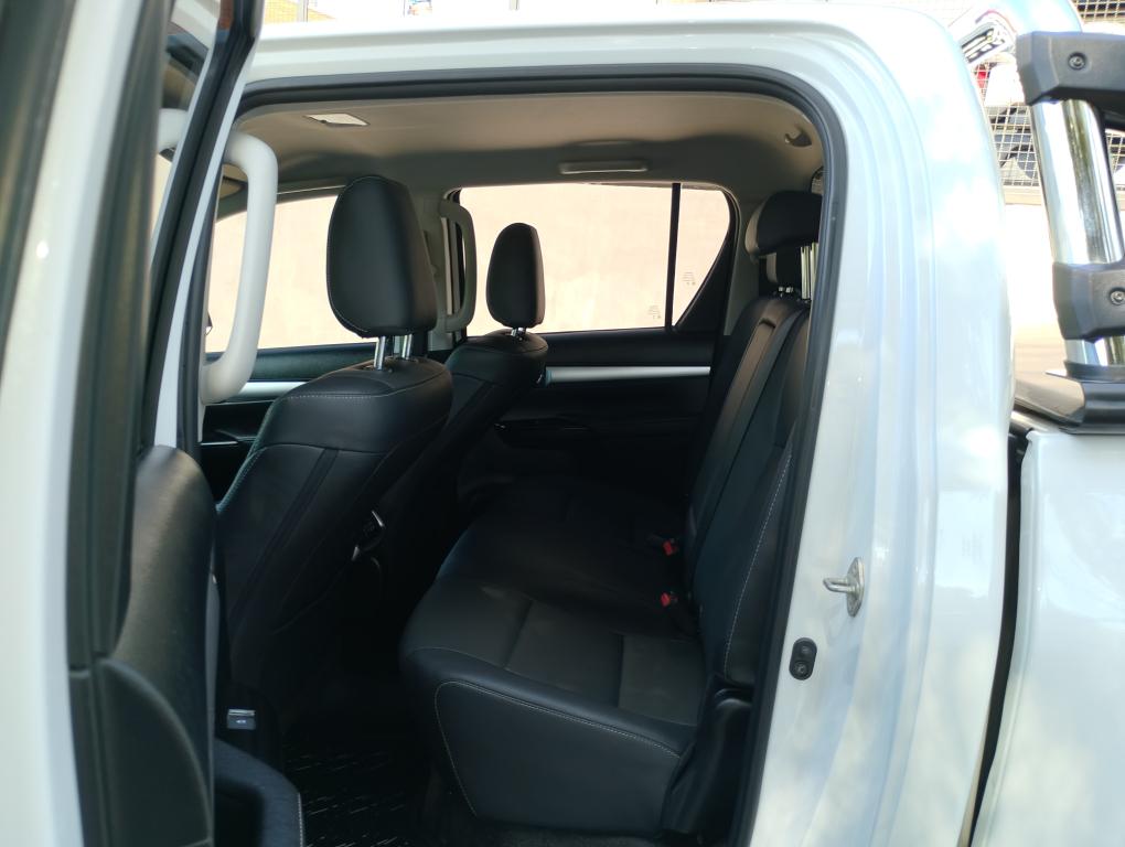 TOYOTA Hilux Caminhonete - Foto