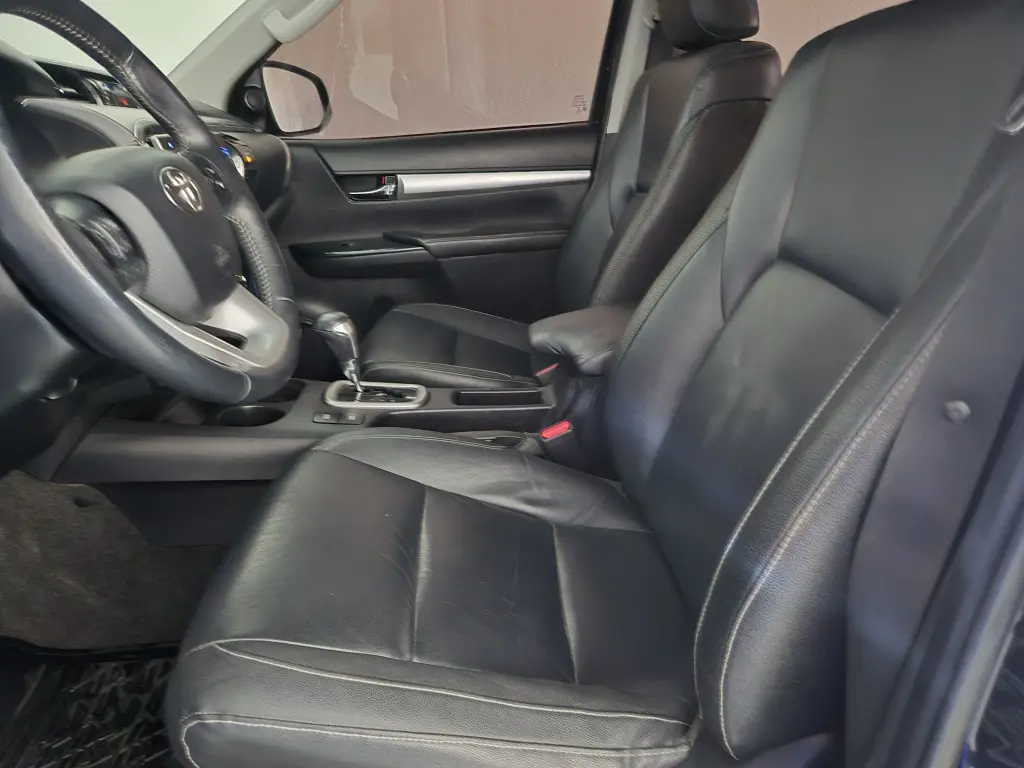 TOYOTA Hilux Caminhonete - Foto