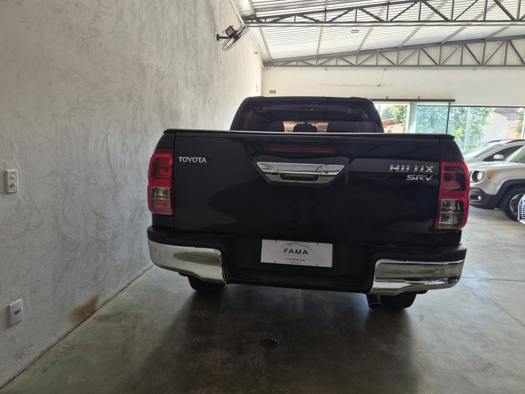 TOYOTA Hilux Caminhonete - Foto