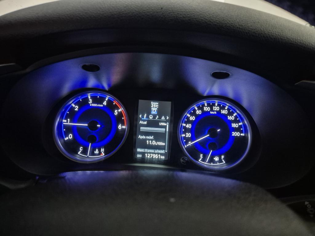 TOYOTA Hilux Caminhonete - Foto