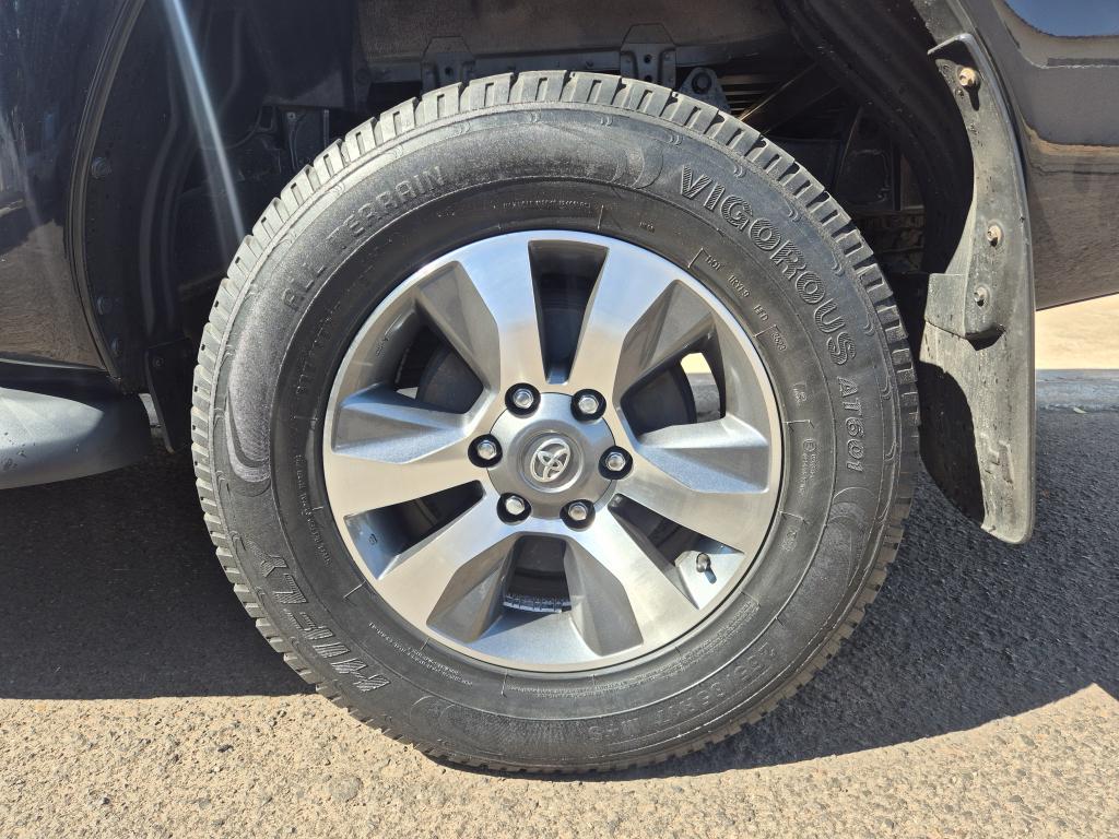 TOYOTA Hilux Caminhonete - Foto