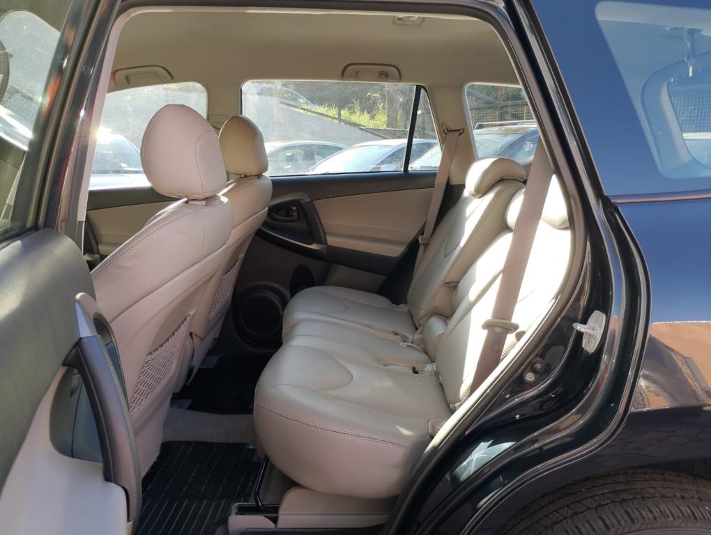 TOYOTA RAV 4 - Foto