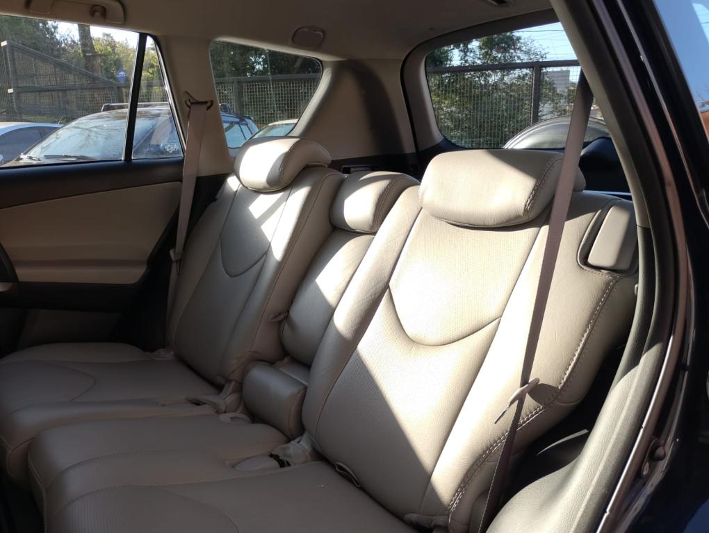 TOYOTA RAV 4 - Foto