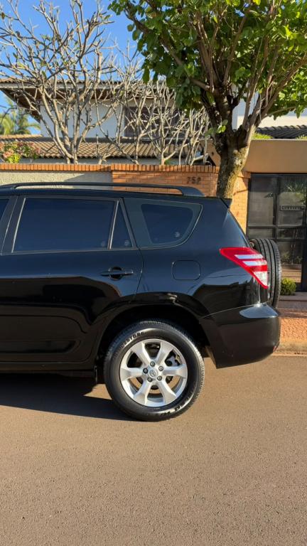 TOYOTA RAV 4 - Foto