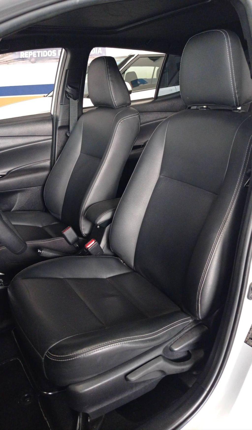 TOYOTA Yaris Hatch - Foto