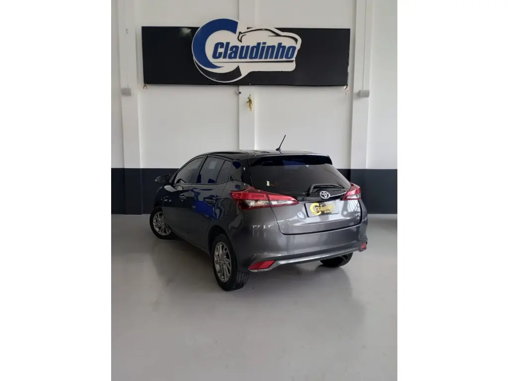 TOYOTA Yaris Hatch - Foto