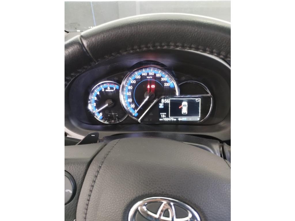 TOYOTA Yaris Hatch - Foto