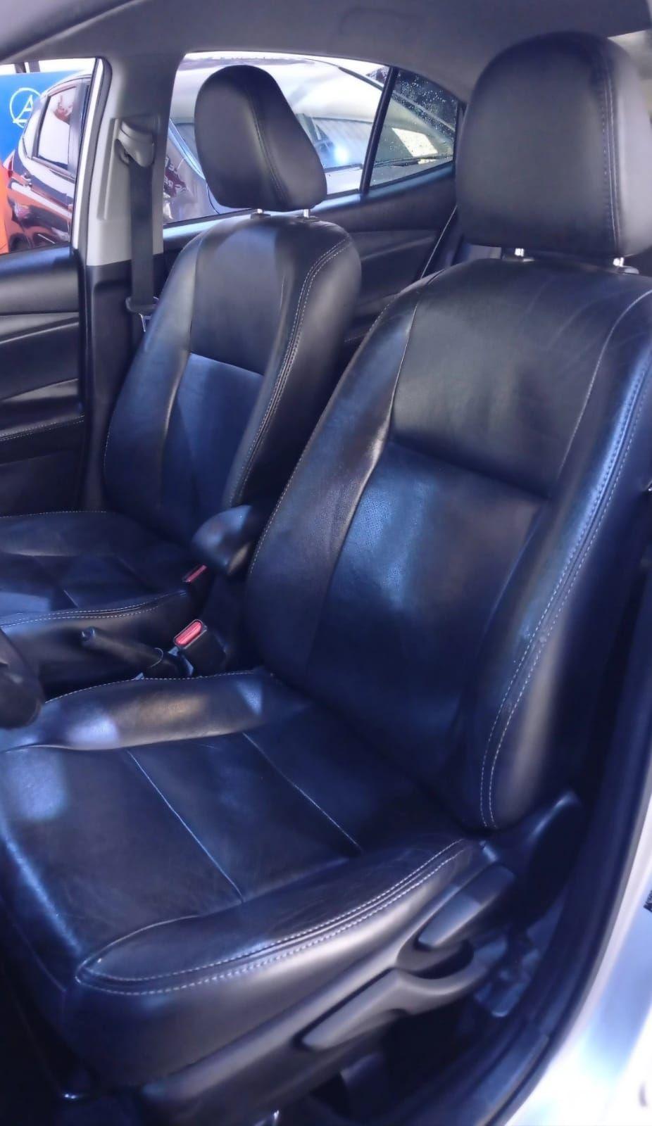 TOYOTA Yaris Sedan - Foto