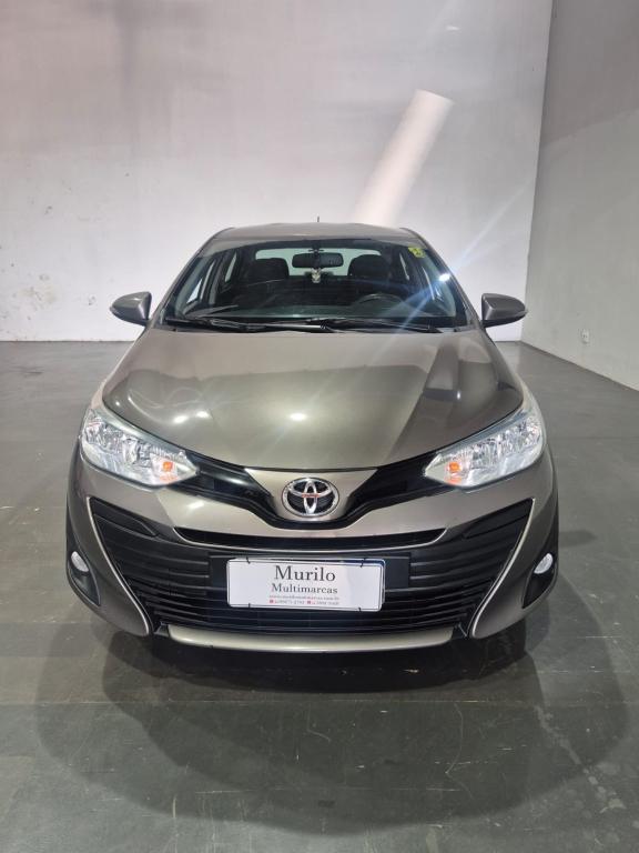 TOYOTA Yaris Sedan