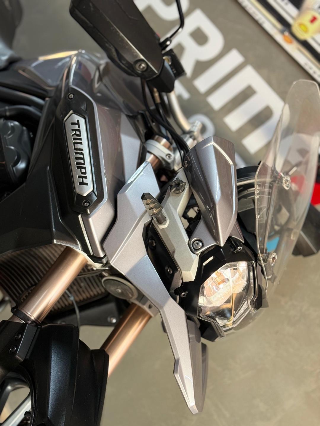 TRIUMPH Tiger 1200 - Foto