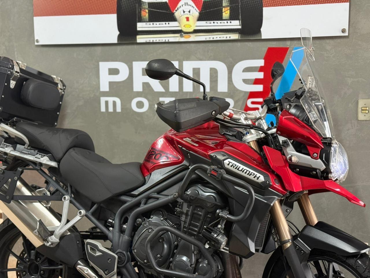 TRIUMPH Tiger 1200 - Foto