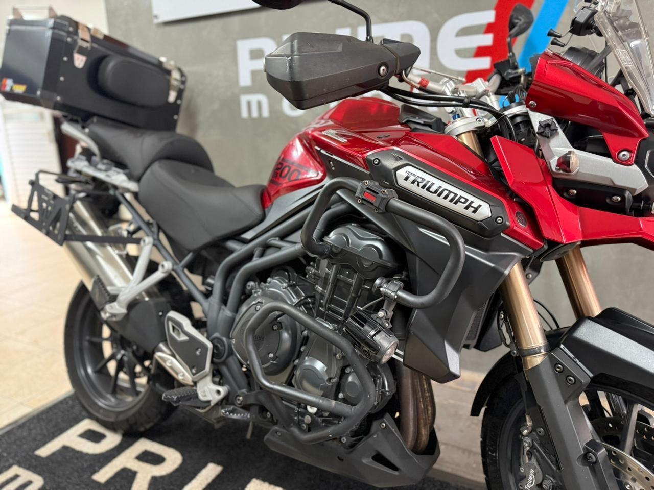 TRIUMPH Tiger 1200 - Foto