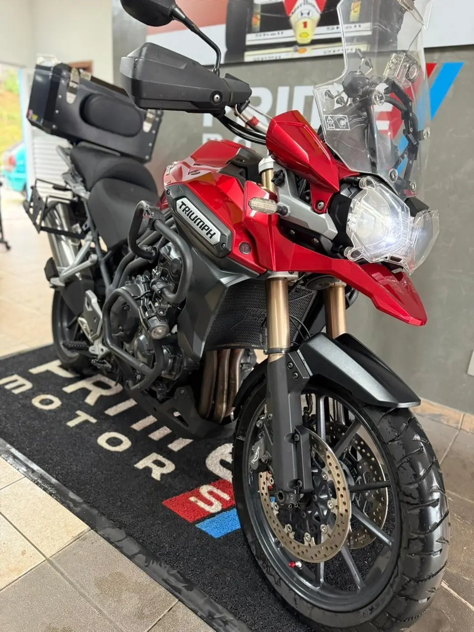 TRIUMPH Tiger 1200 - Foto
