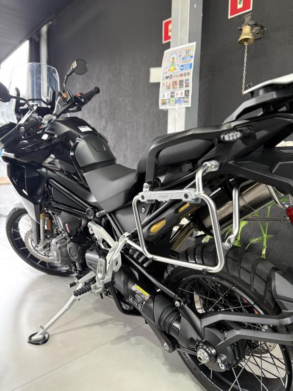 TRIUMPH Tiger 1200 - Foto
