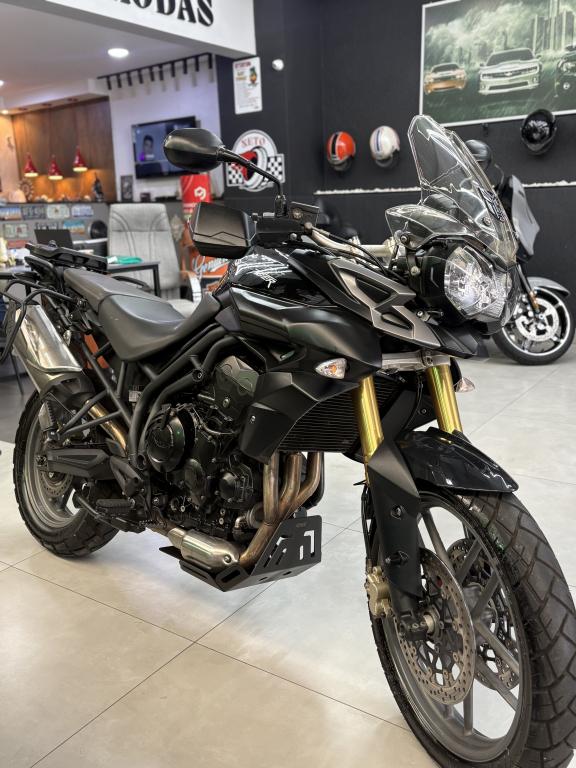 TRIUMPH Tiger 800 - Foto