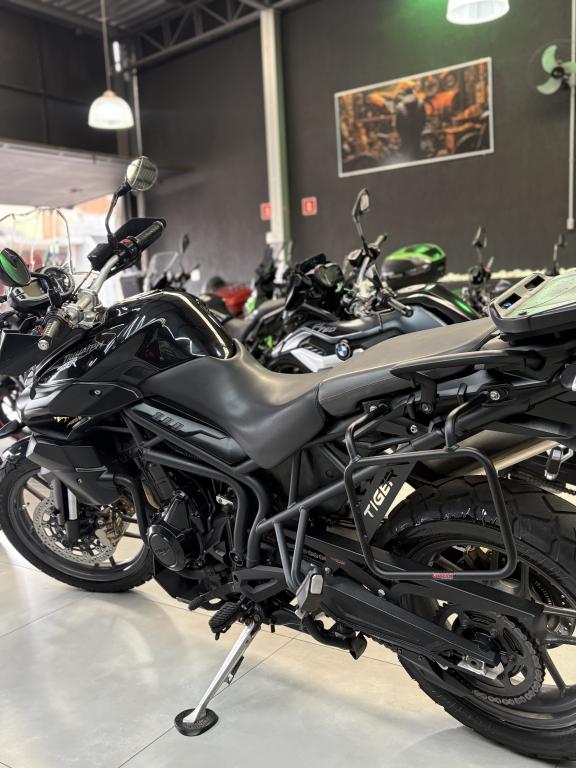 TRIUMPH Tiger 800 - Foto