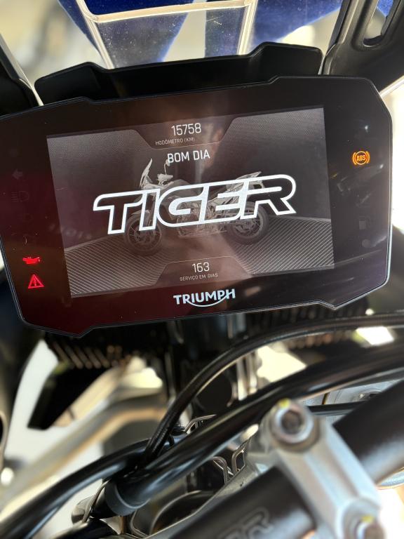 TRIUMPH Tiger 900 - Foto