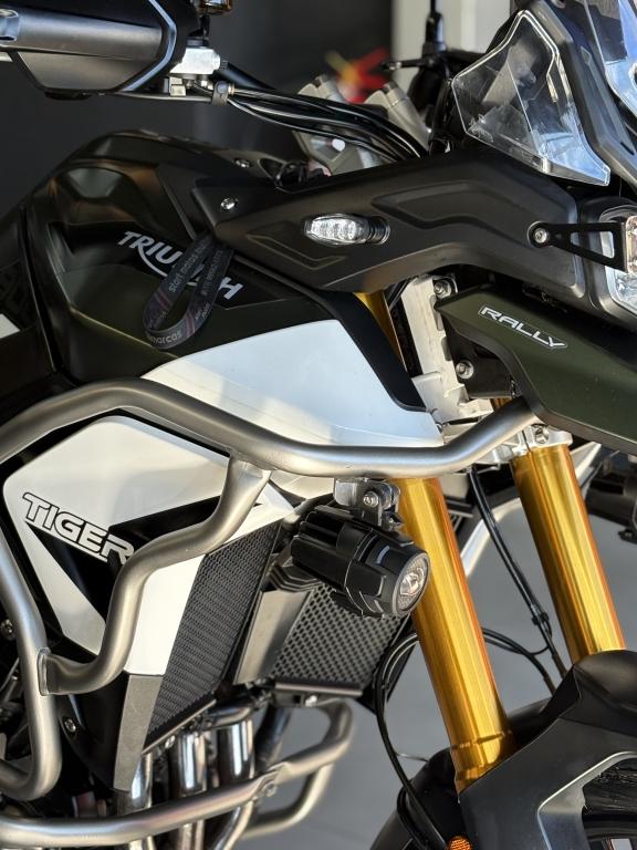 TRIUMPH Tiger 900 - Foto