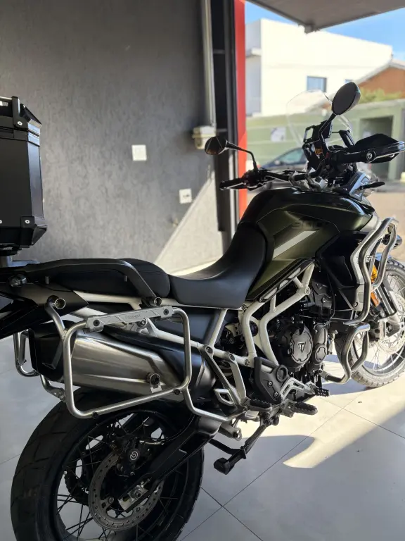 TRIUMPH Tiger 900 - Foto