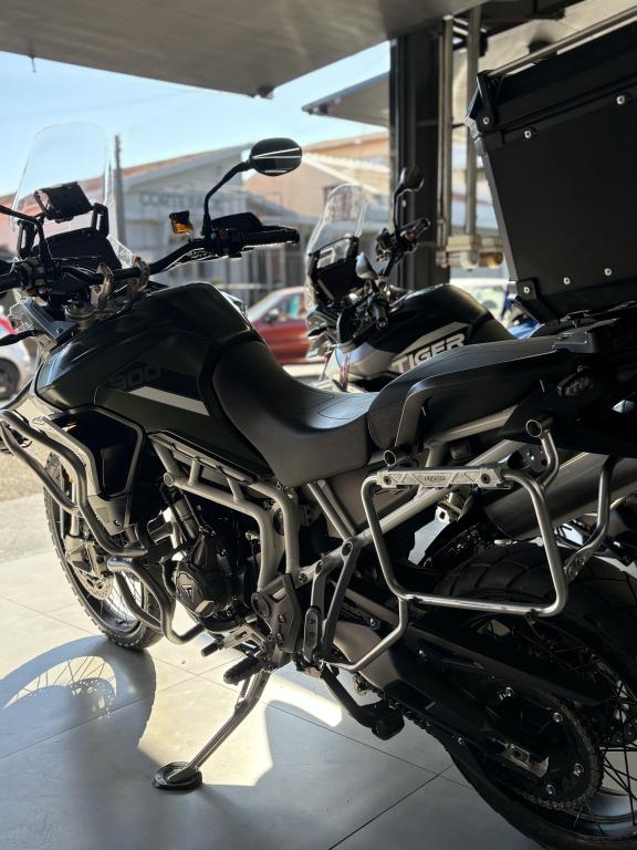 TRIUMPH Tiger 900 - Foto