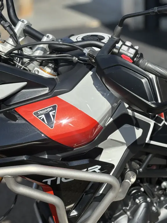 TRIUMPH Tiger 900 - Foto