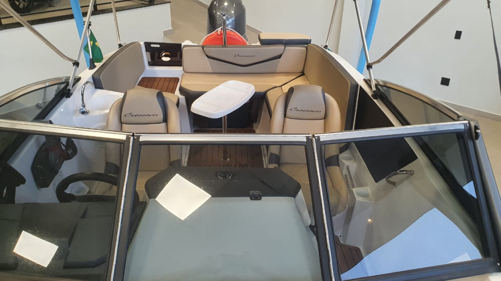 VENTURA MARINE 195 Crossover - Foto