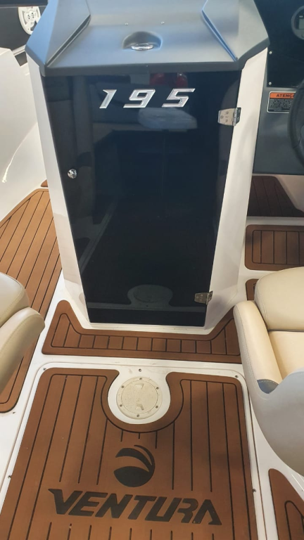 VENTURA MARINE 195 Crossover - Foto