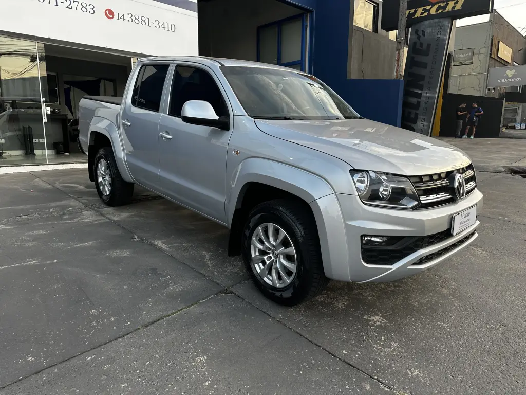 VOLKSWAGEN Amarok - Foto
