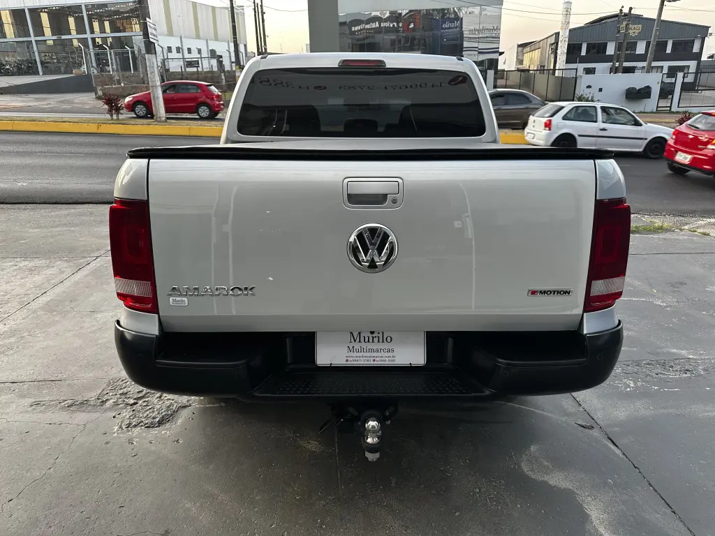 VOLKSWAGEN Amarok - Foto