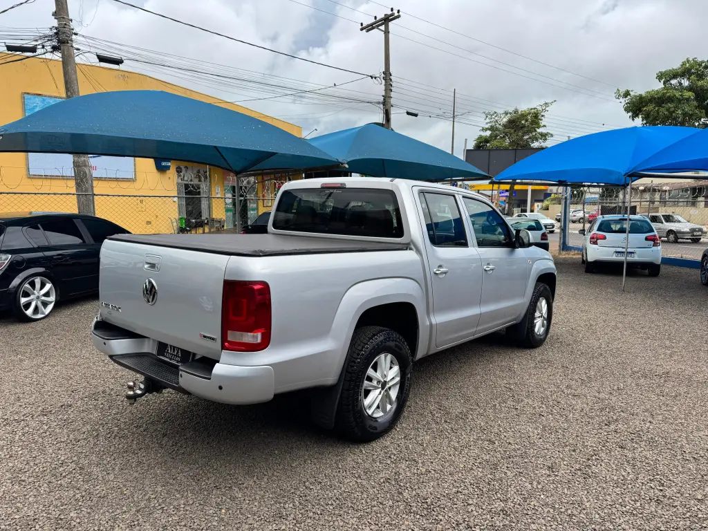 VOLKSWAGEN Amarok - Foto