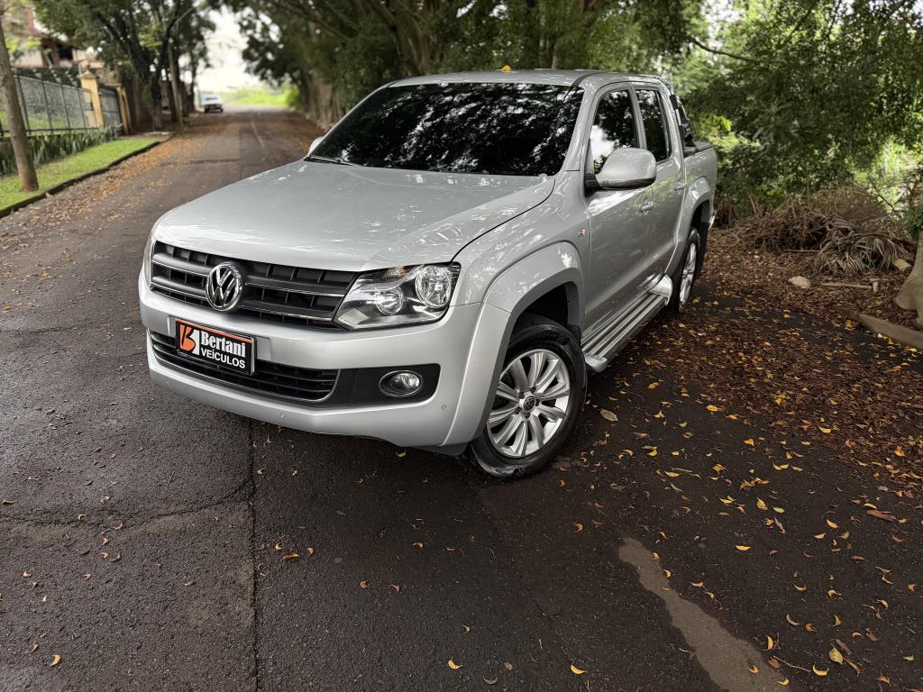 VOLKSWAGEN Amarok