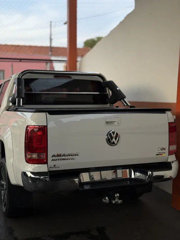 VOLKSWAGEN Amarok - Foto