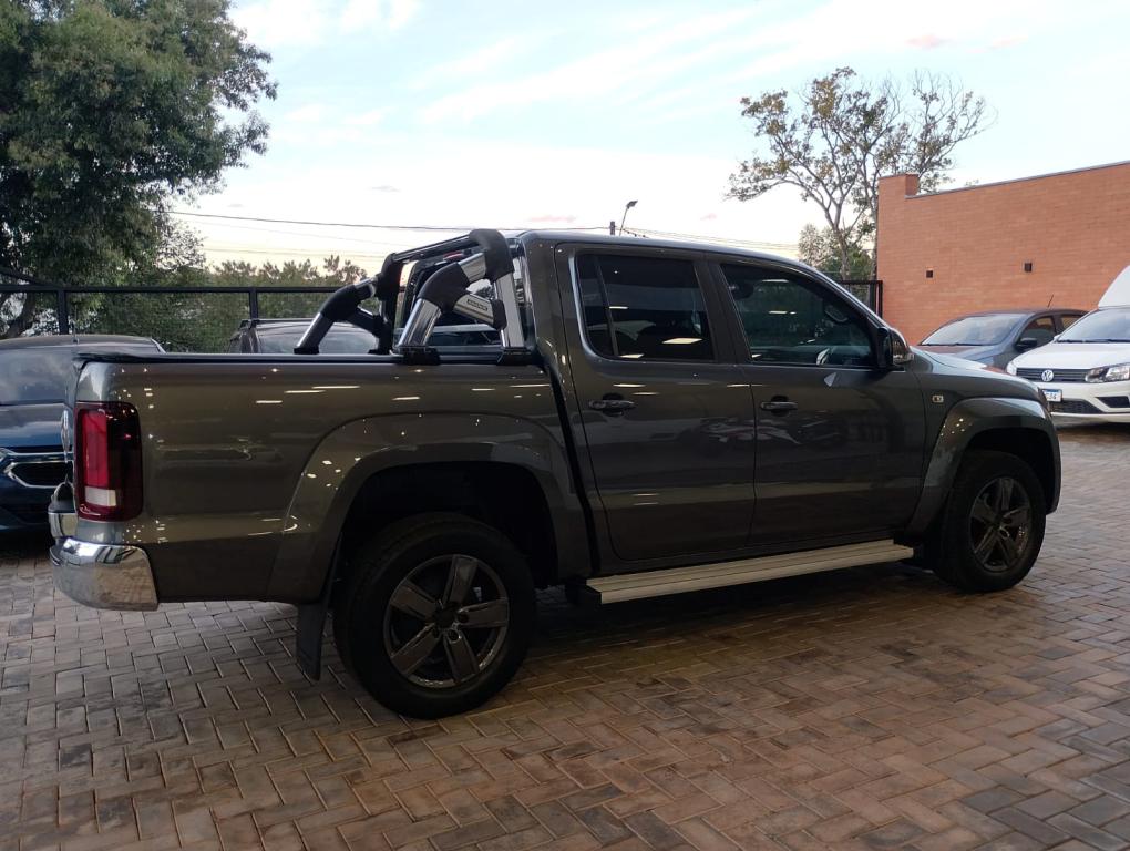 VOLKSWAGEN Amarok - Foto