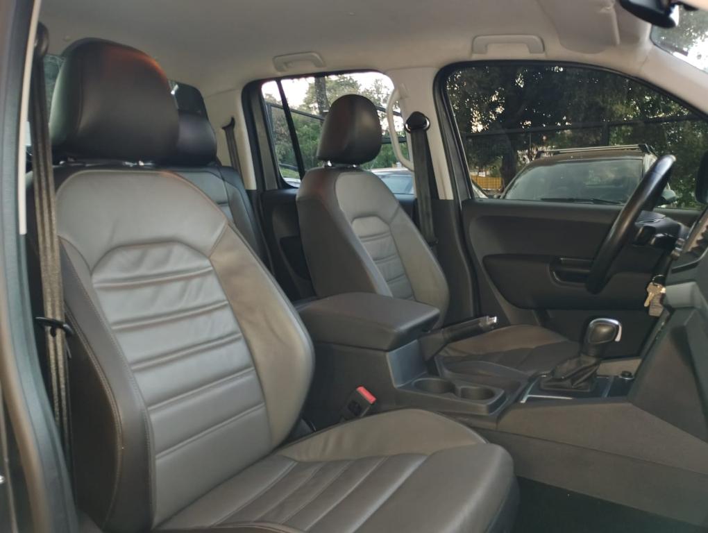 VOLKSWAGEN Amarok - Foto