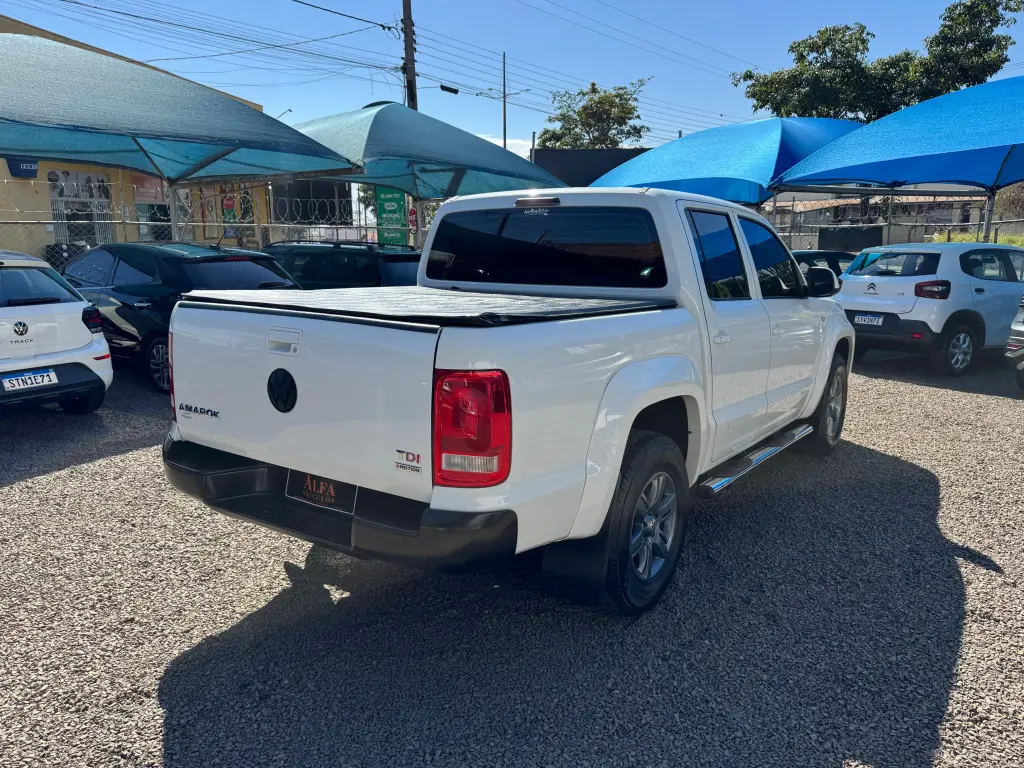VOLKSWAGEN Amarok - Foto
