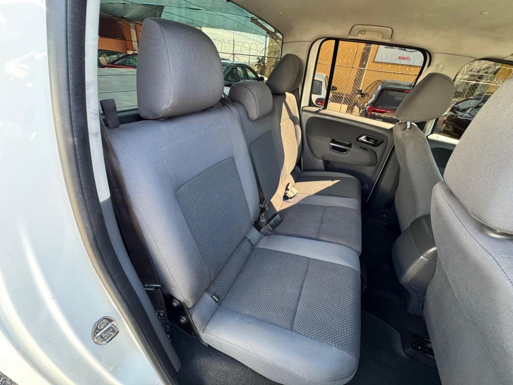 VOLKSWAGEN Amarok - Foto
