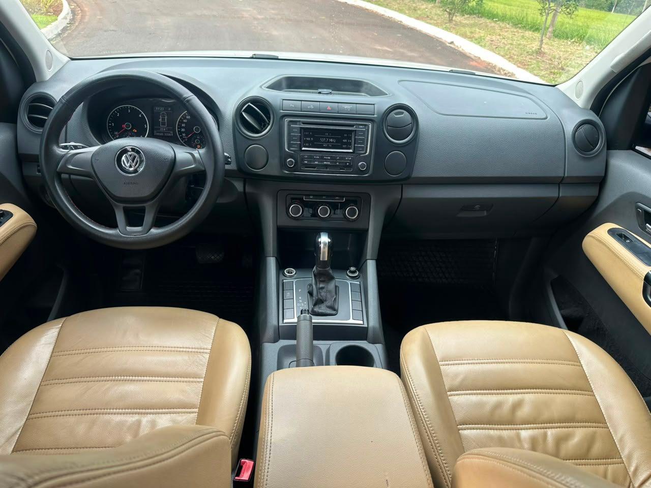 VOLKSWAGEN Amarok - Foto