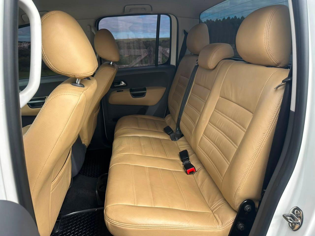 VOLKSWAGEN Amarok - Foto