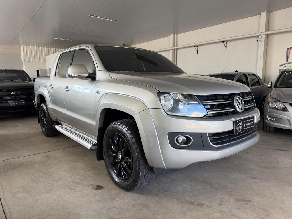 VOLKSWAGEN Amarok - Foto