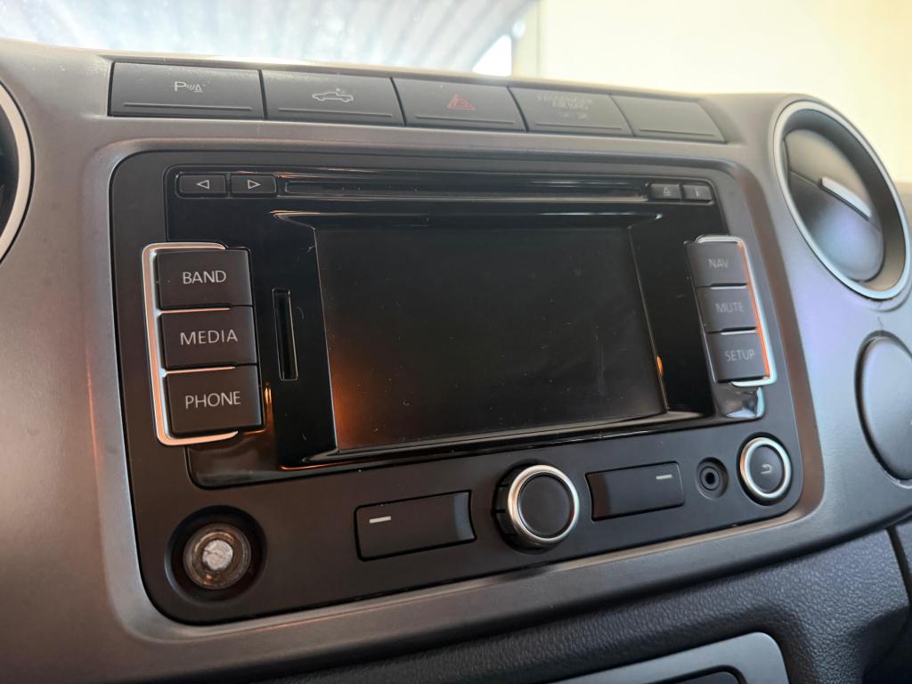 VOLKSWAGEN Amarok - Foto