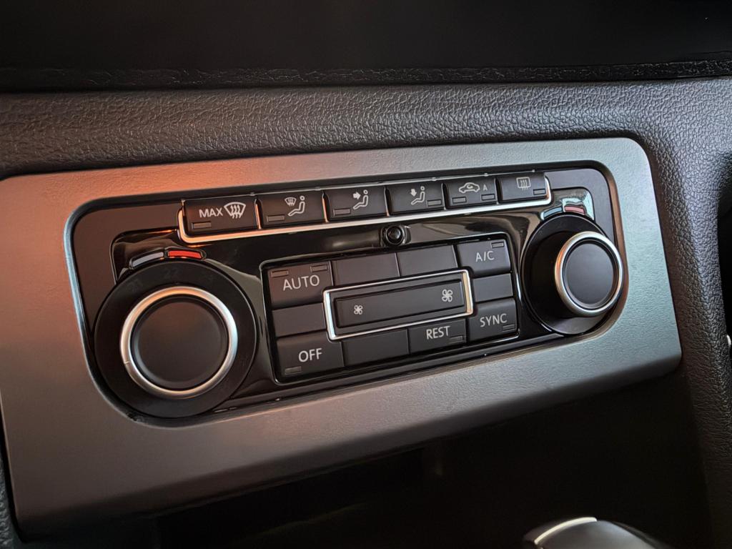VOLKSWAGEN Amarok - Foto