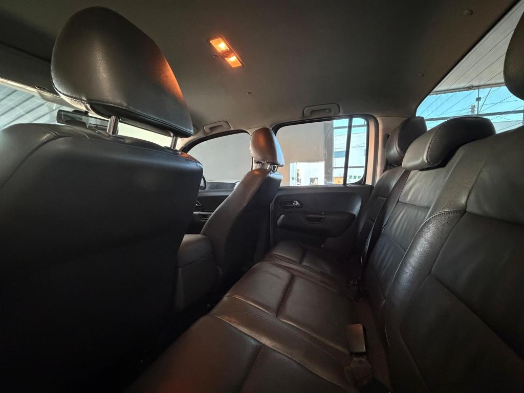 VOLKSWAGEN Amarok - Foto