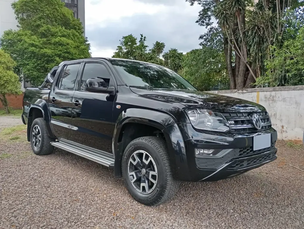 VOLKSWAGEN Amarok