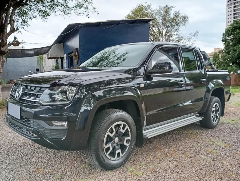 VOLKSWAGEN Amarok - Foto