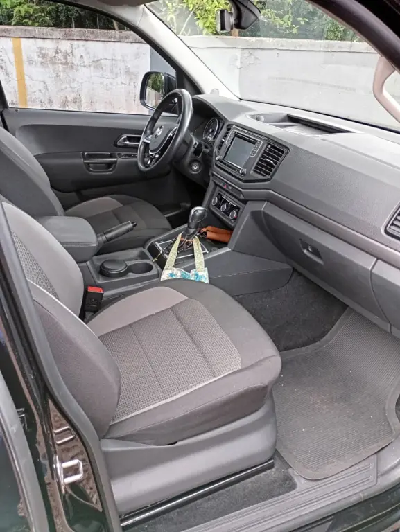 VOLKSWAGEN Amarok - Foto