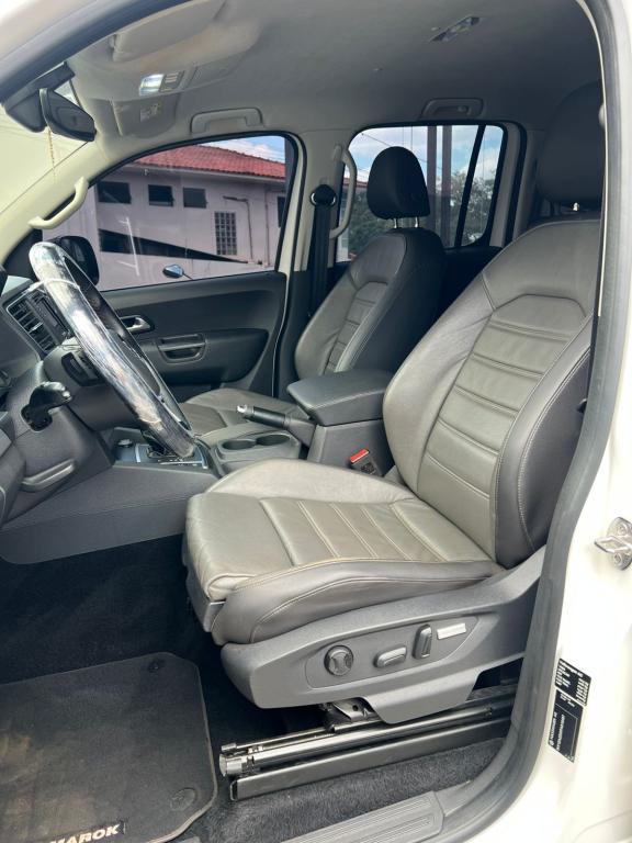 VOLKSWAGEN Amarok - Foto