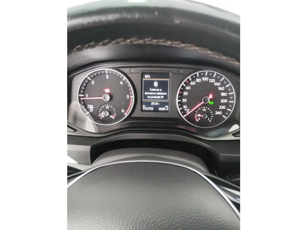 VOLKSWAGEN Amarok - Foto