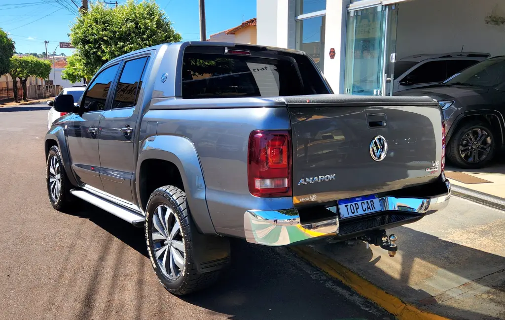 VOLKSWAGEN Amarok - Foto